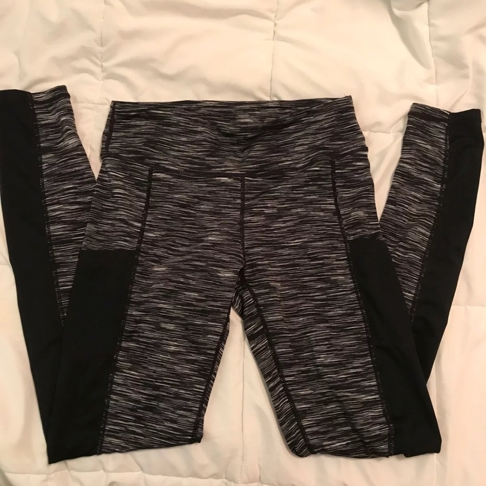 High waisted leggings